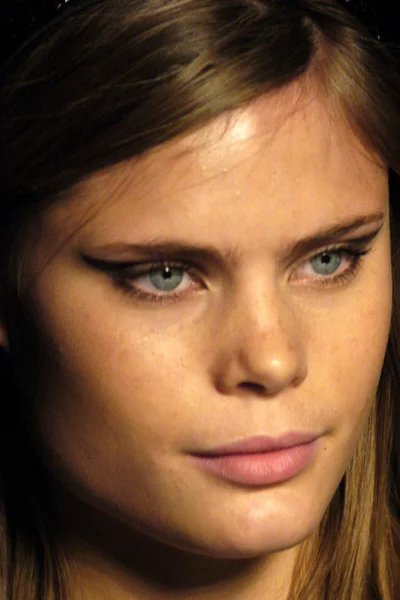 Look 32